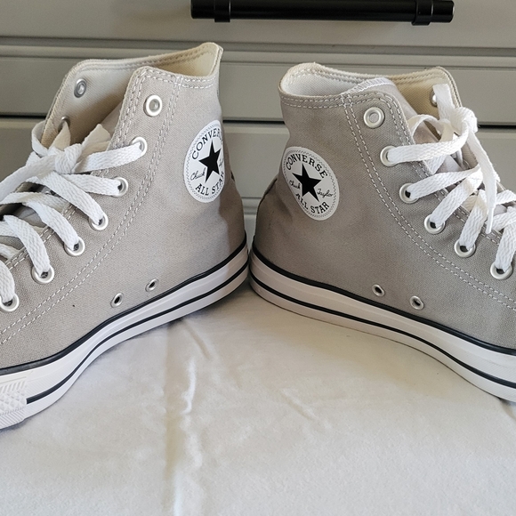 Men's High Top Converse All Star Light Gray Sneakers, Sz 10.5 - Picture 3 of 8
